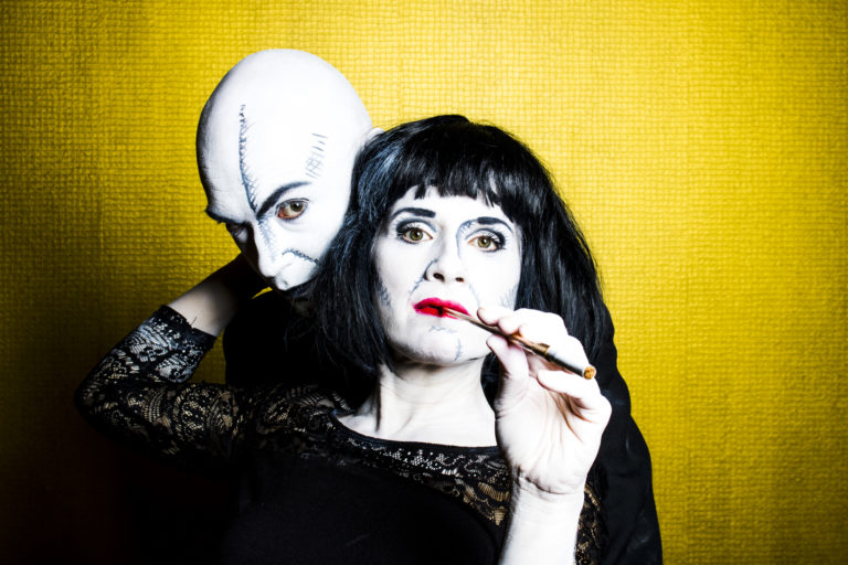 Max Pfnür | Die wilde Party